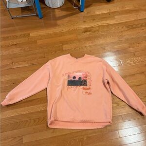 kangaROOS Men's Peach Graphic Crewneck Sweater